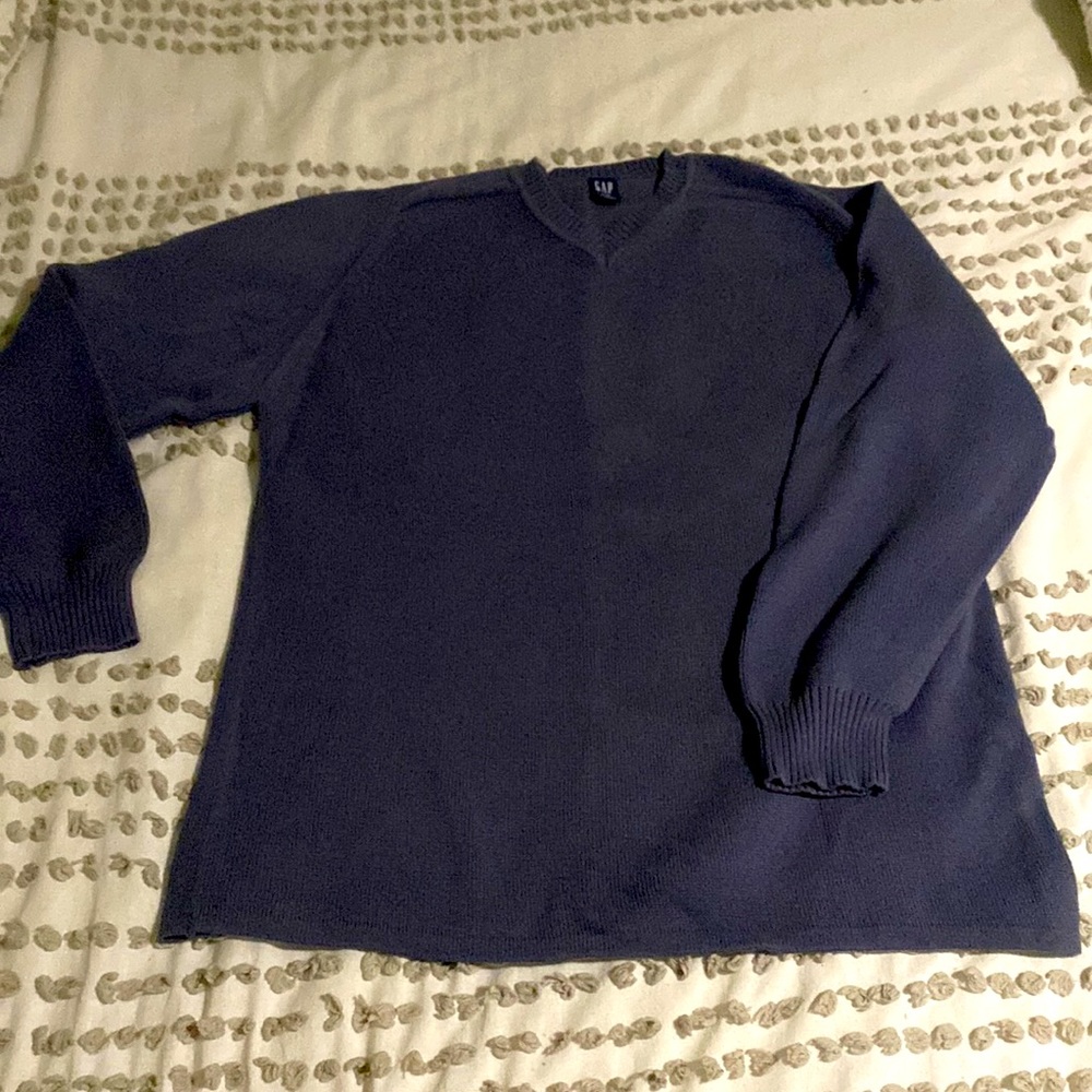 New without tags GAP sweater